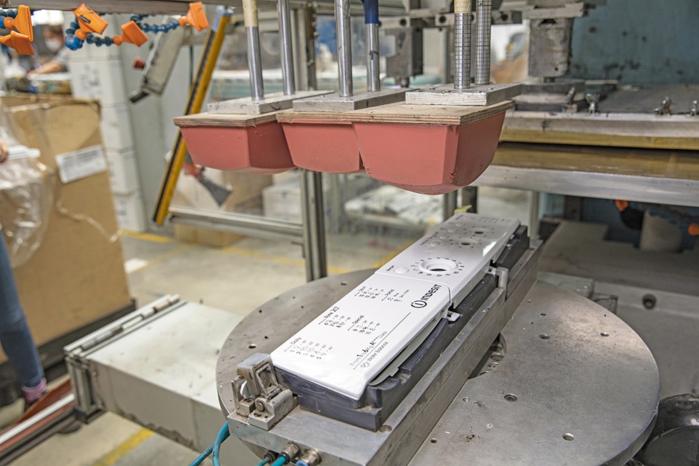ACRO TK serigrafi hattı